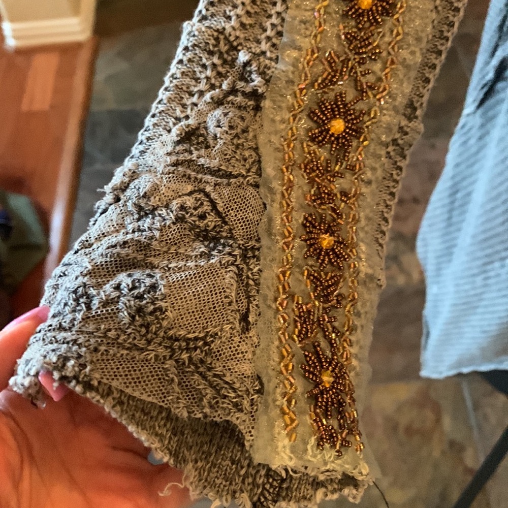 Beautiful Grey Aratta light weight open front jacket with gorgeous gold beading. - Picture 2 of 3
